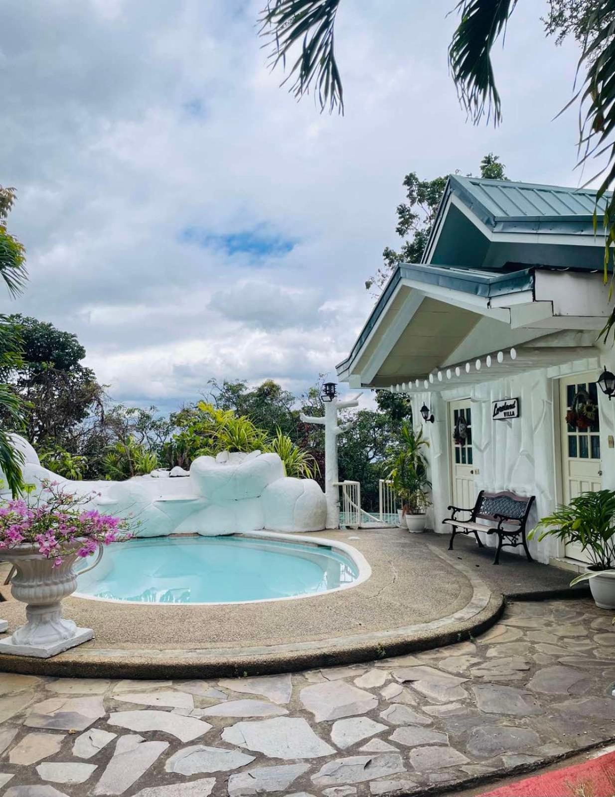 Loreland Farm Resort Antipolo Ngoại thất bức ảnh